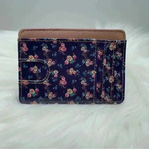 Chic Floral Card  RFID-Blocking Faux Leather Wallet